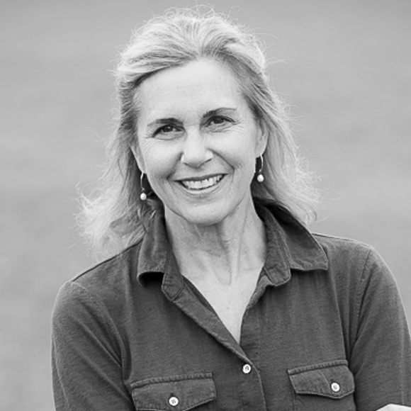 Meet your Posher, Susan - Picture 1 of 1